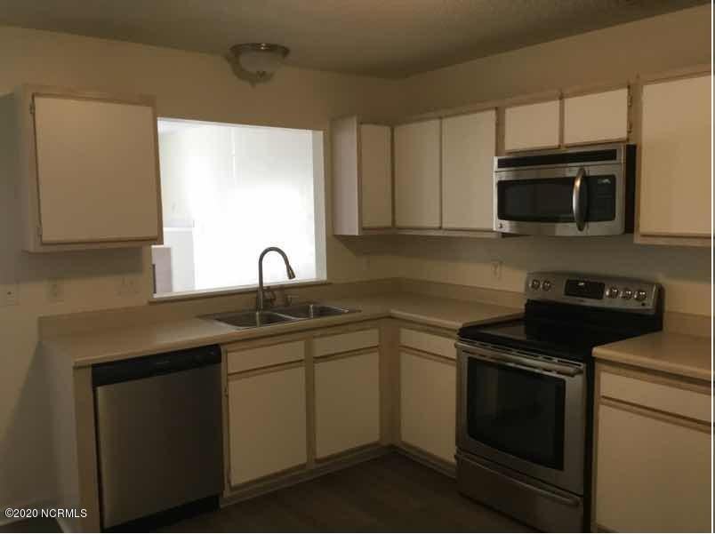 106 Spring Meadow Circle - Photo 3 of 5