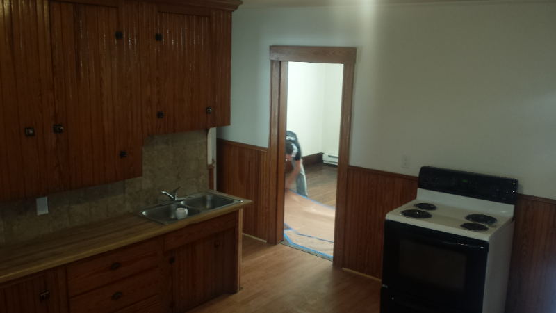 25 Roberts St #3 - Photo 3 of 7