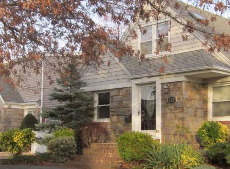 178 Euston Rd S - Photo 3 of 10