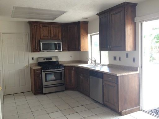 22619 Cardiff Dr - Photo 2 of 10