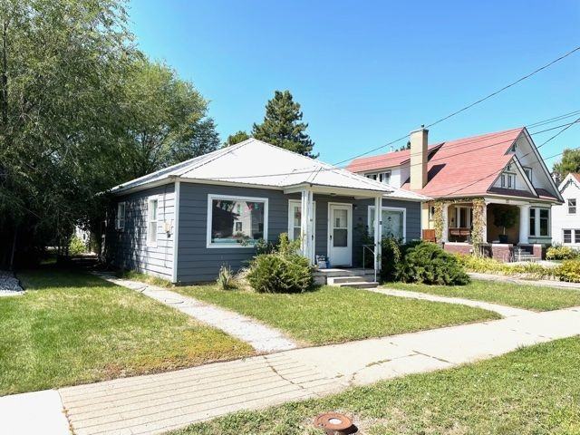 69 N 200 W - Photo 3 of 22