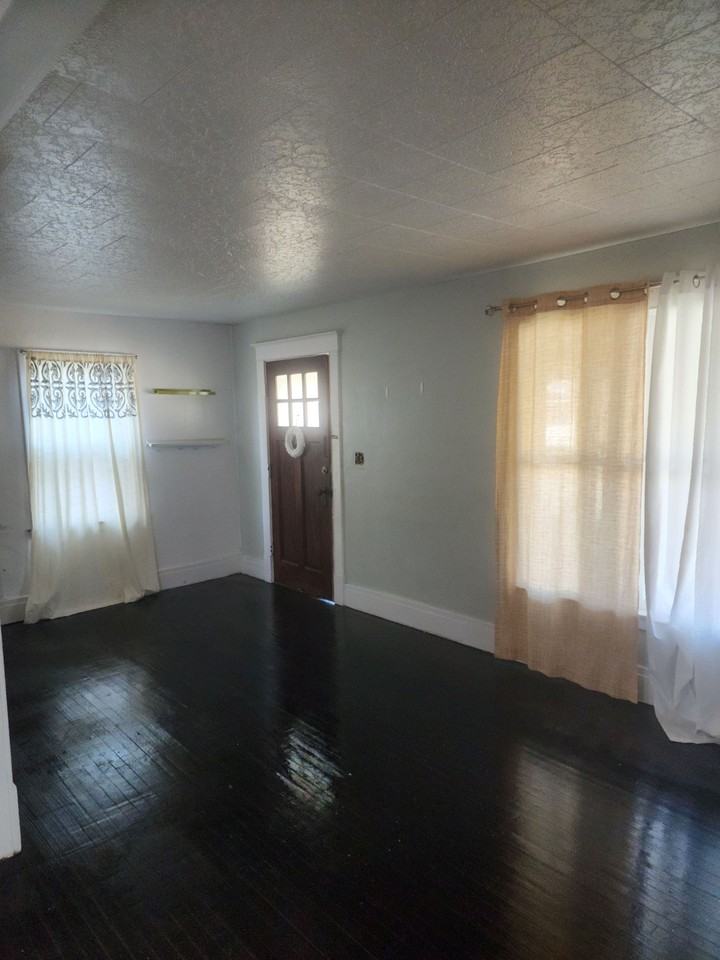 89 Fennimore Ave #NA - Photo 2 of 10