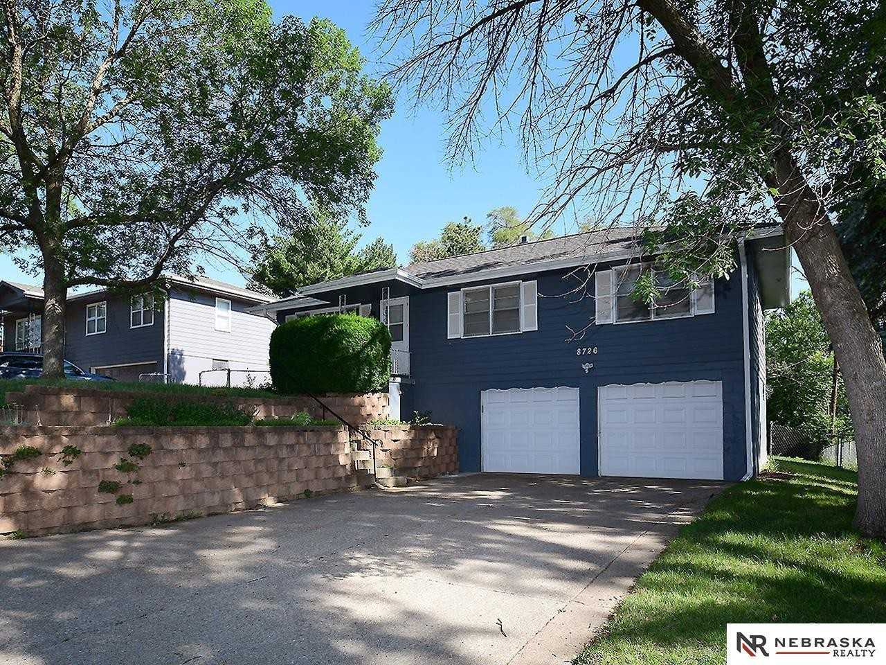 8726 Parker St #NA - Photo 2 of 22