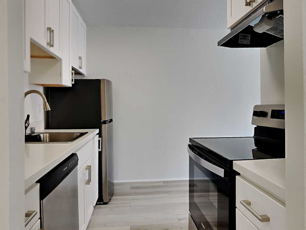 Mosser Towers Apartments 350 Turk St./455 Eddy St., San Francisco, CA