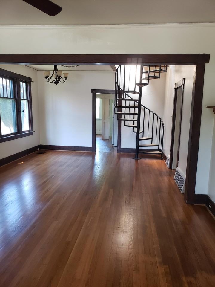 371 Corona Street - Photo 7 of 17