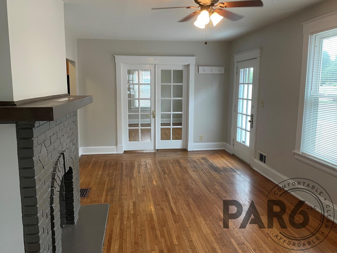 735 South Grand Avenue - Photo 4 of 17