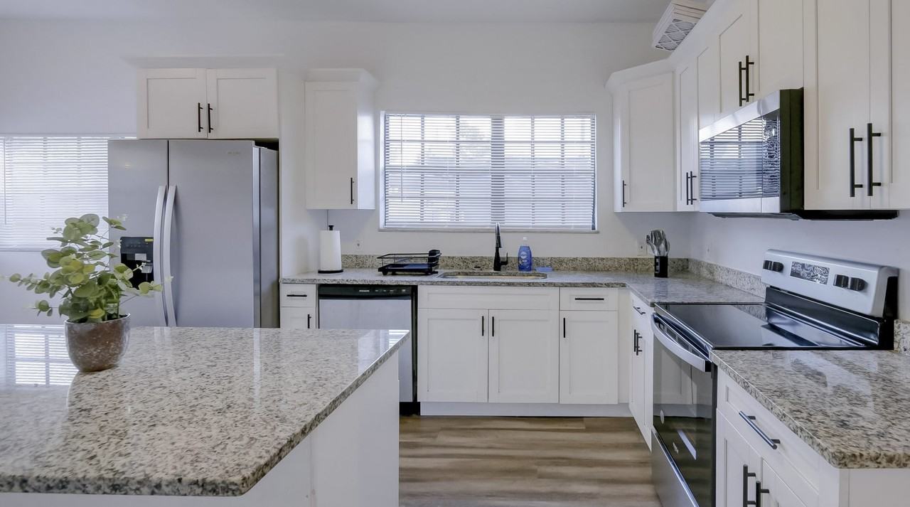 W Main St - Photo 7 of 15