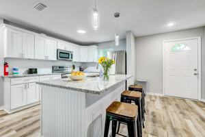 featured image of Lourdes Dr S