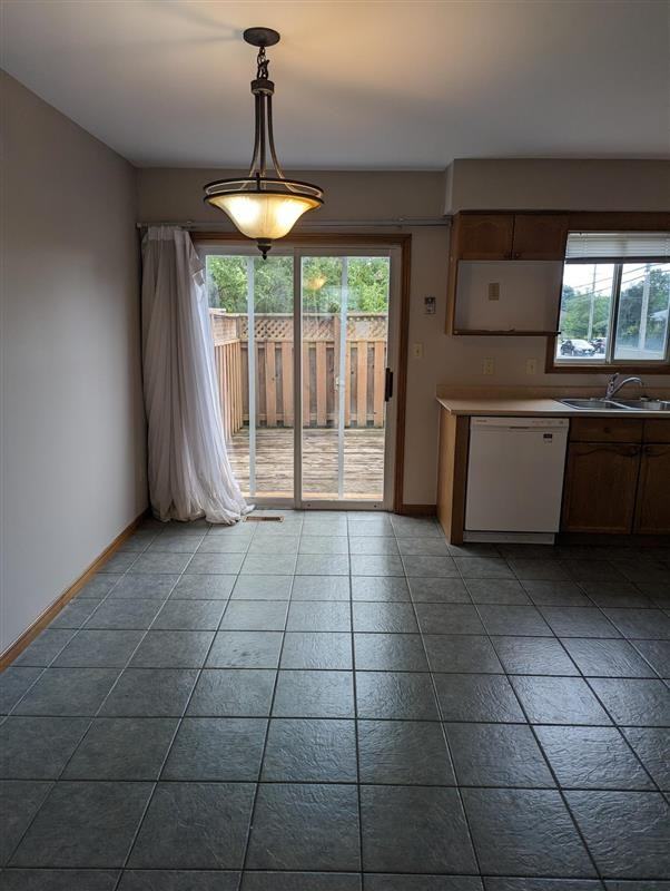 175 Chestnut - Photo 3 of 11