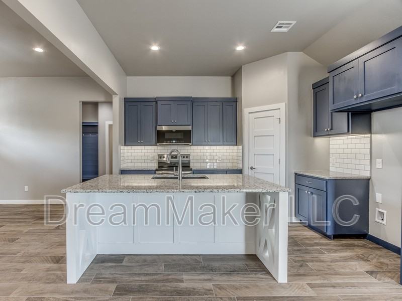 17359 290th St - Photo 3 of 37