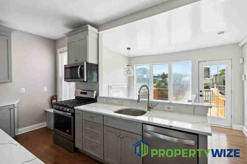 2010 E Baltimore St #2 - Photo 7 of 29