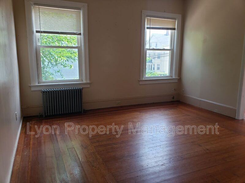 107 Burgess Ave #1 - Photo 7 of 10