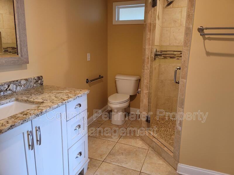 6 Skyland Dr Nw - Photo 3 of 11