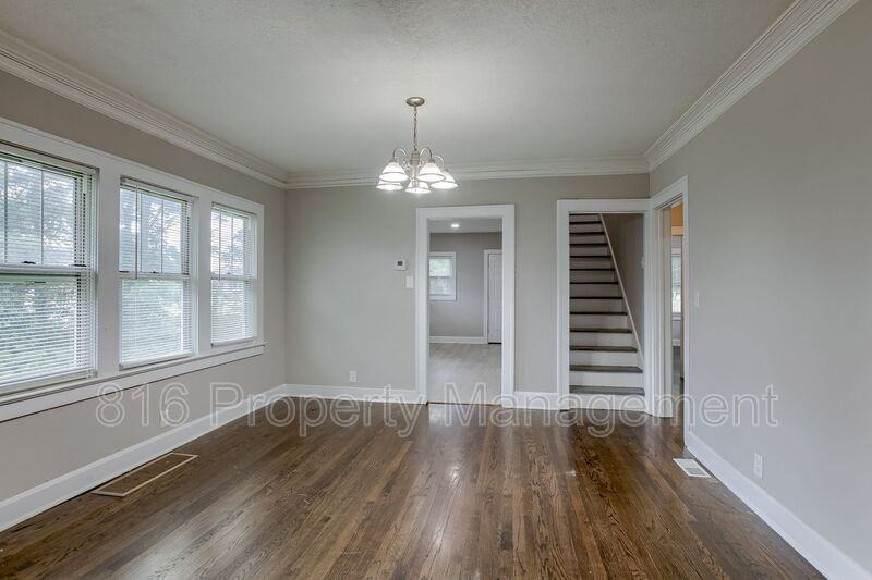 2431 E 68th St - Photo 7 of 24