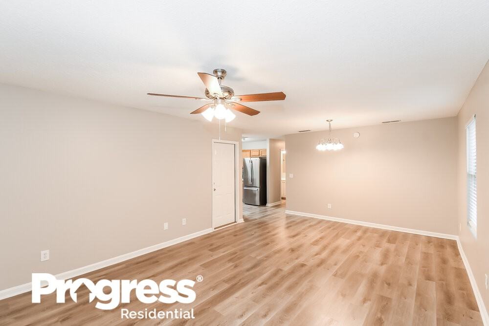 1233 Homard Pl - Photo 3 of 16