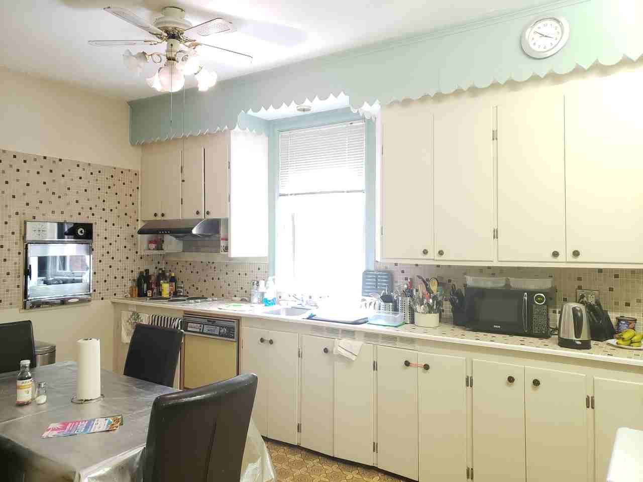 79 Stewart Street - Photo 5 of 10