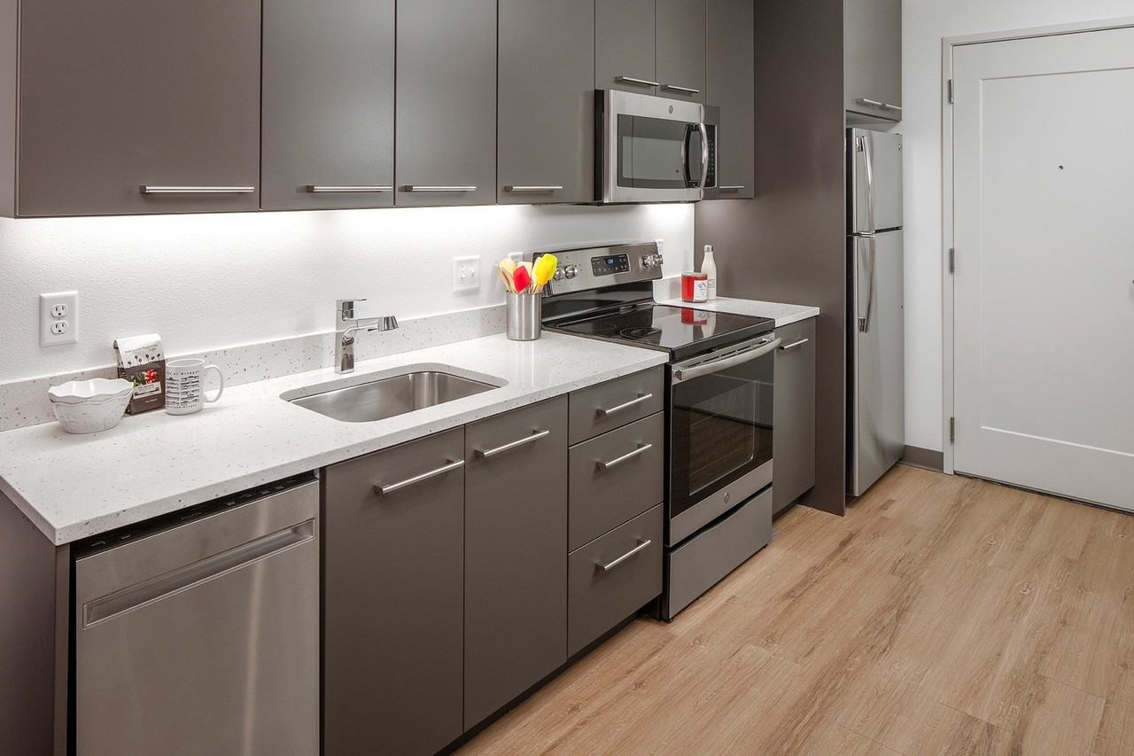 Aniva - Photo 3 of 31