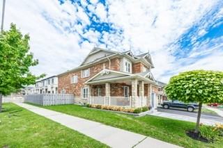 141 Beer Crescent - Photo 2 of 7