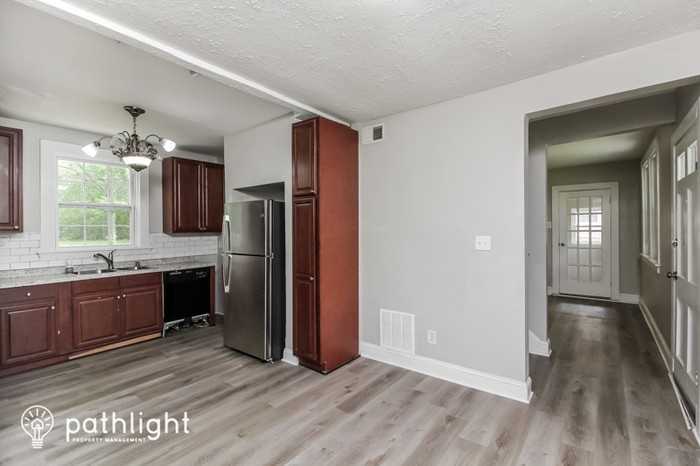 119 Whiteside Rd - Photo 3 of 18