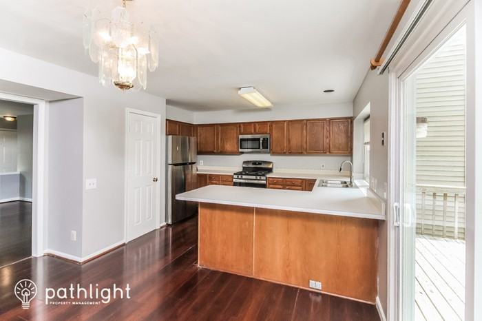 502 Batley Ct - Photo 3 of 19