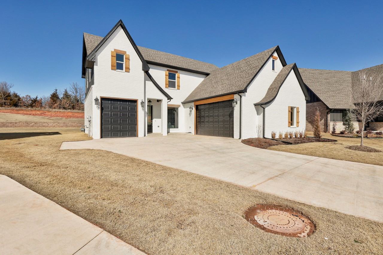 7901 Behr Dr #1 - Photo 4 of 50