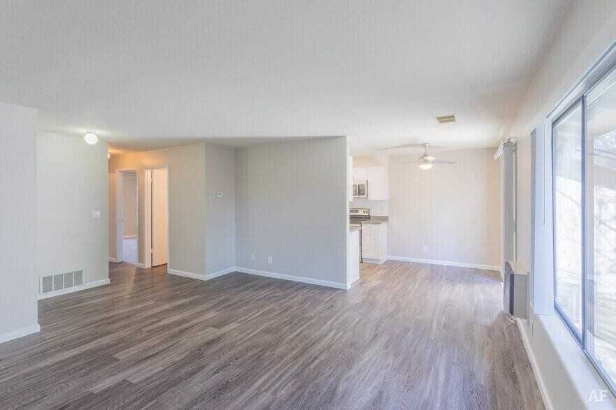 1455 Arnold Drive - Photo 6 of 12