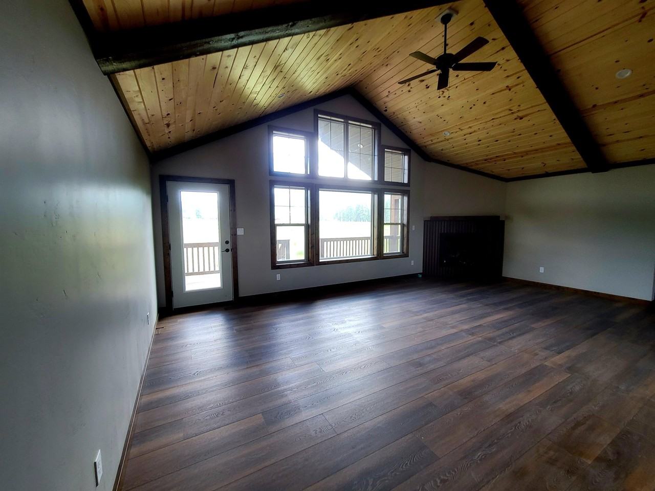401 Alpine Dr #A - Photo 2 of 50
