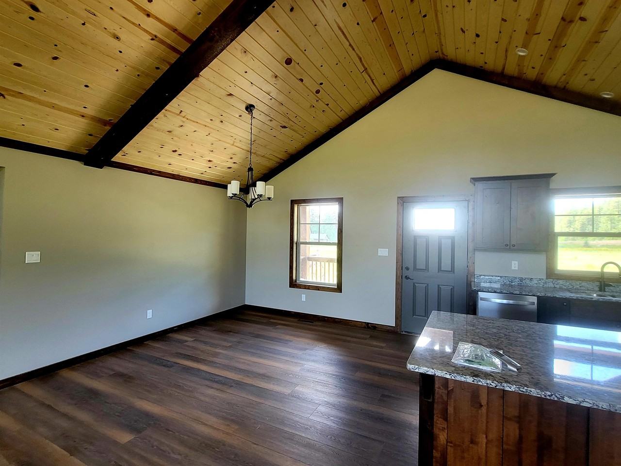 401 Alpine Dr #A - Photo 7 of 50
