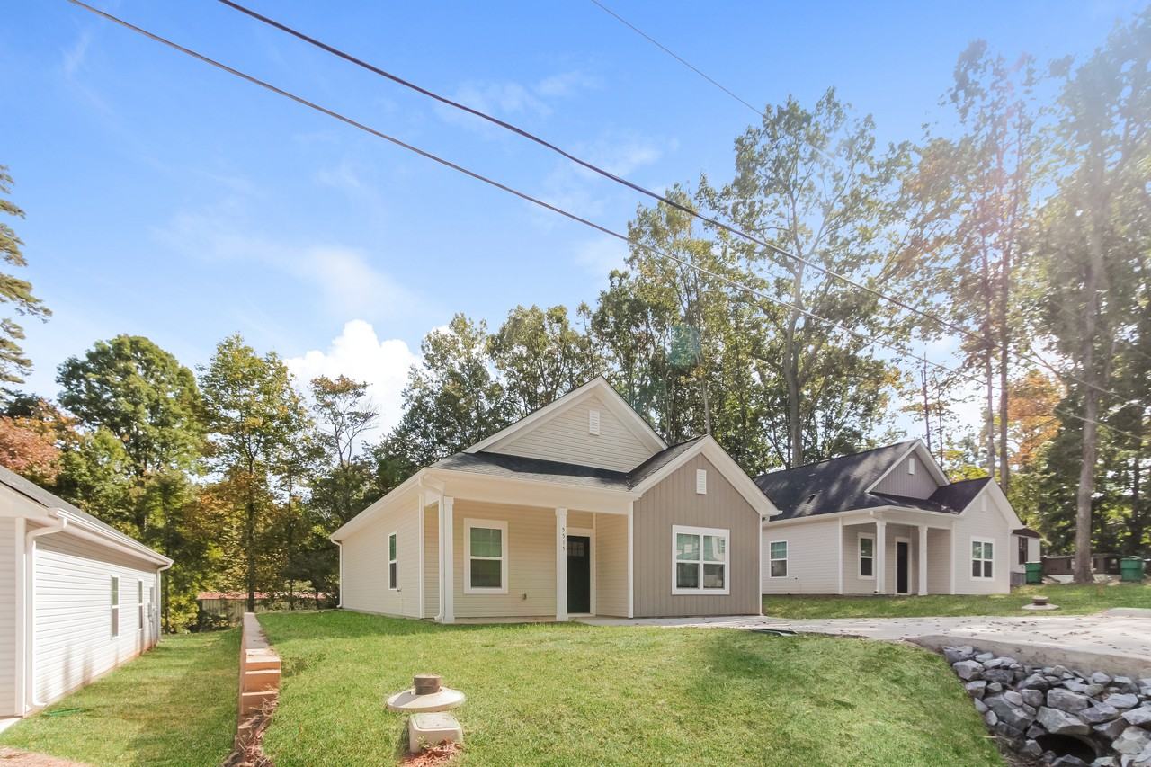 5515 Laborde Ave - Photo 2 of 16