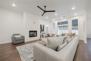 7917 Behr Dr - Photo 3 of 25