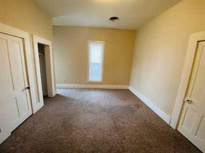 215 1/2 Harrison Ave - Photo 3 of 5