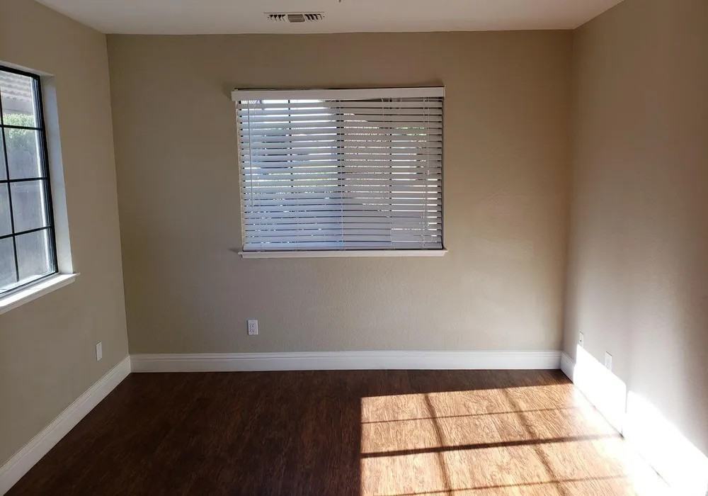 1865 Santa Fe St - Photo 3 of 12