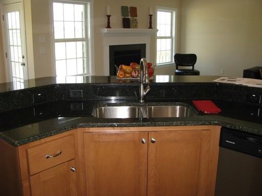 105 Applewood Ct - Photo 2 of 11