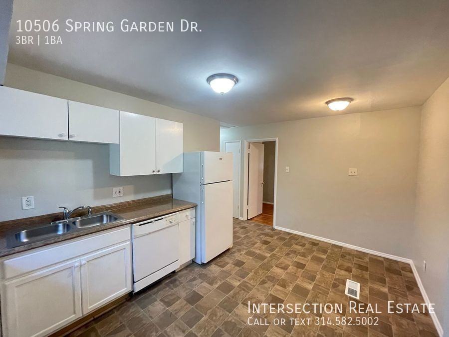 10506 Spring Garden Dr - Photo 7 of 18