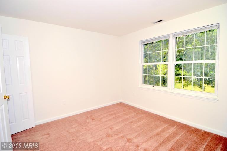 605 Tebbston Dr - Photo 2 of 18