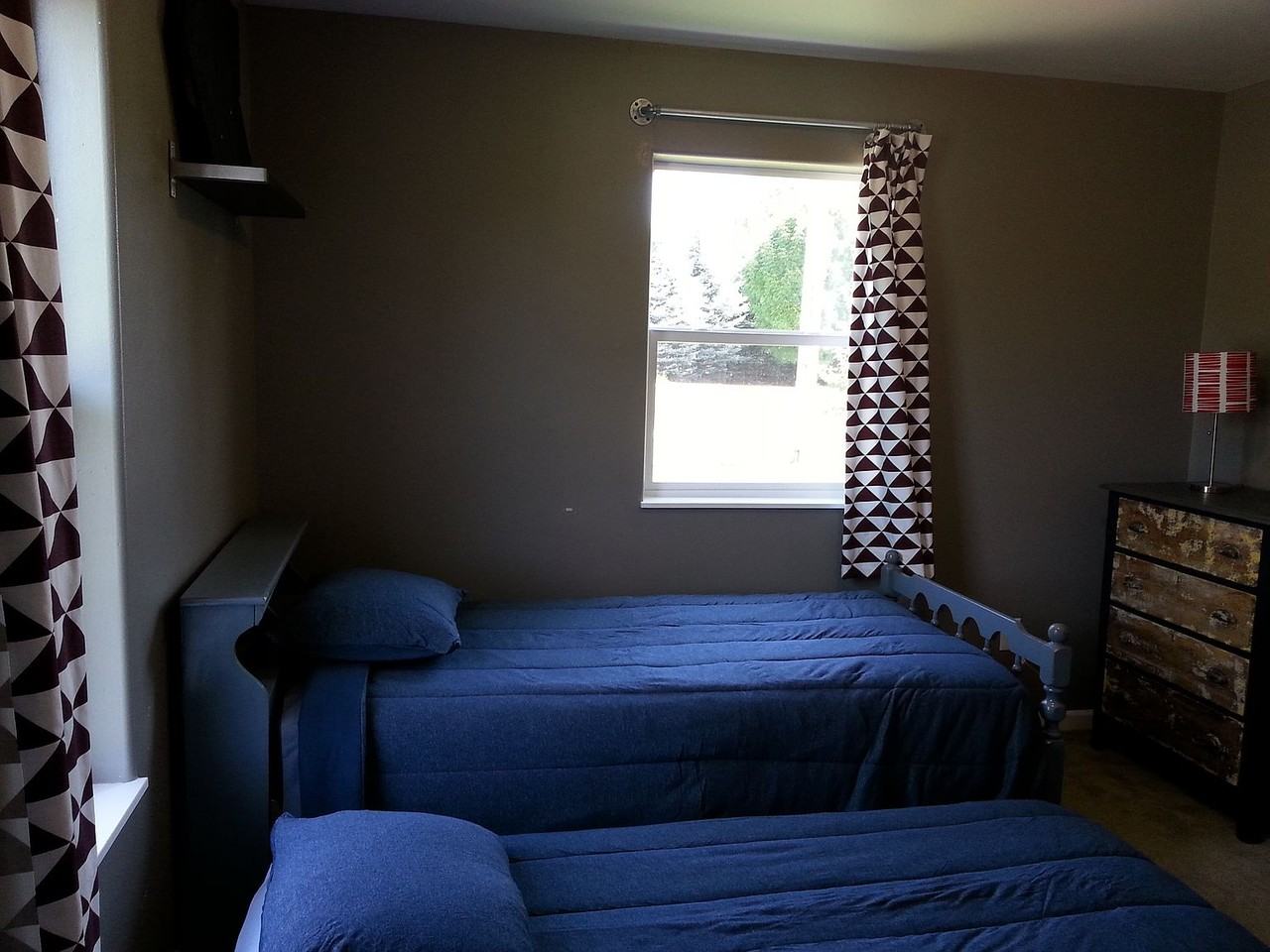430 Brook St #NA - Photo 2 of 8