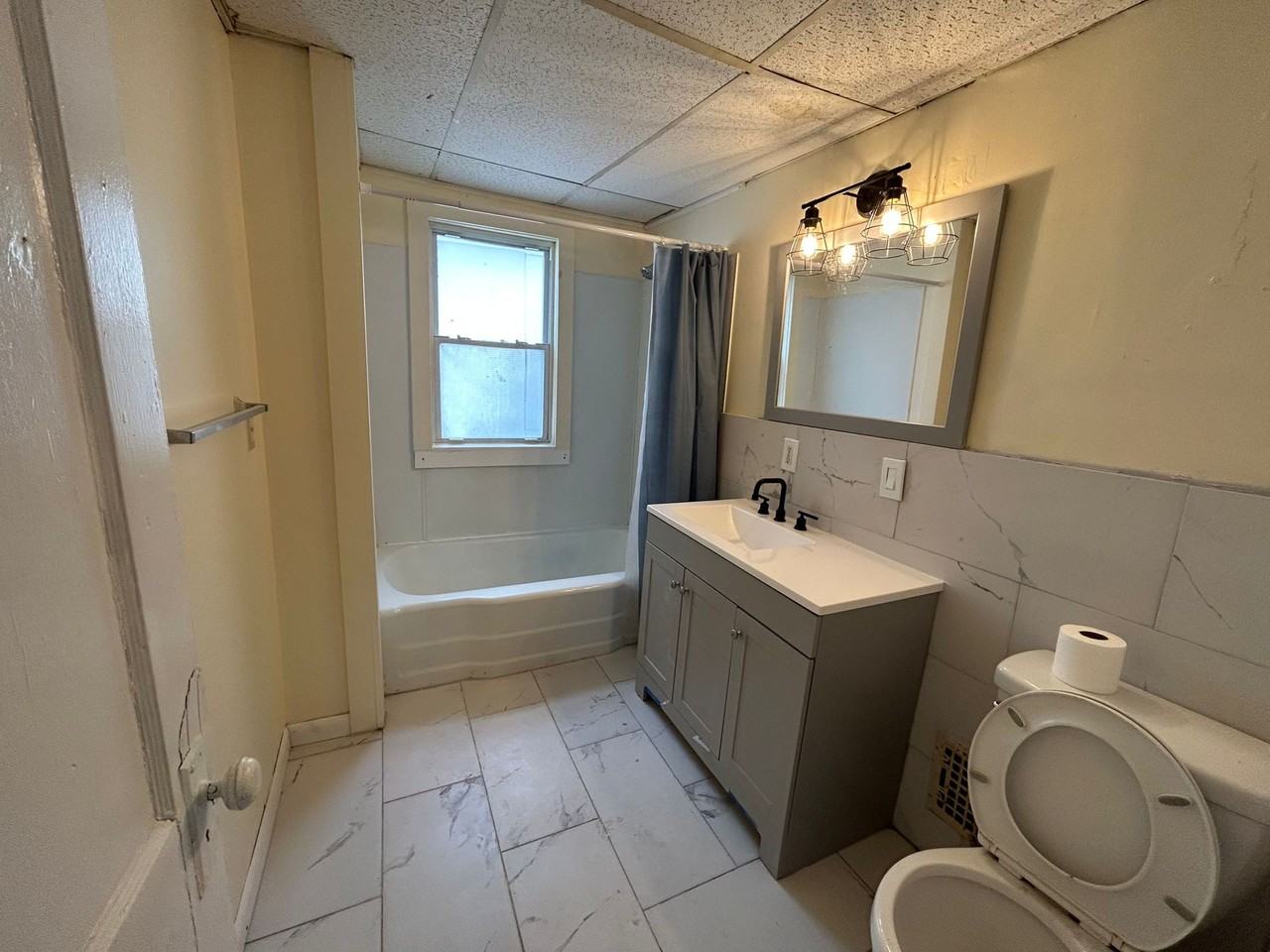 77 Domedion Ave - Photo 2 of 13