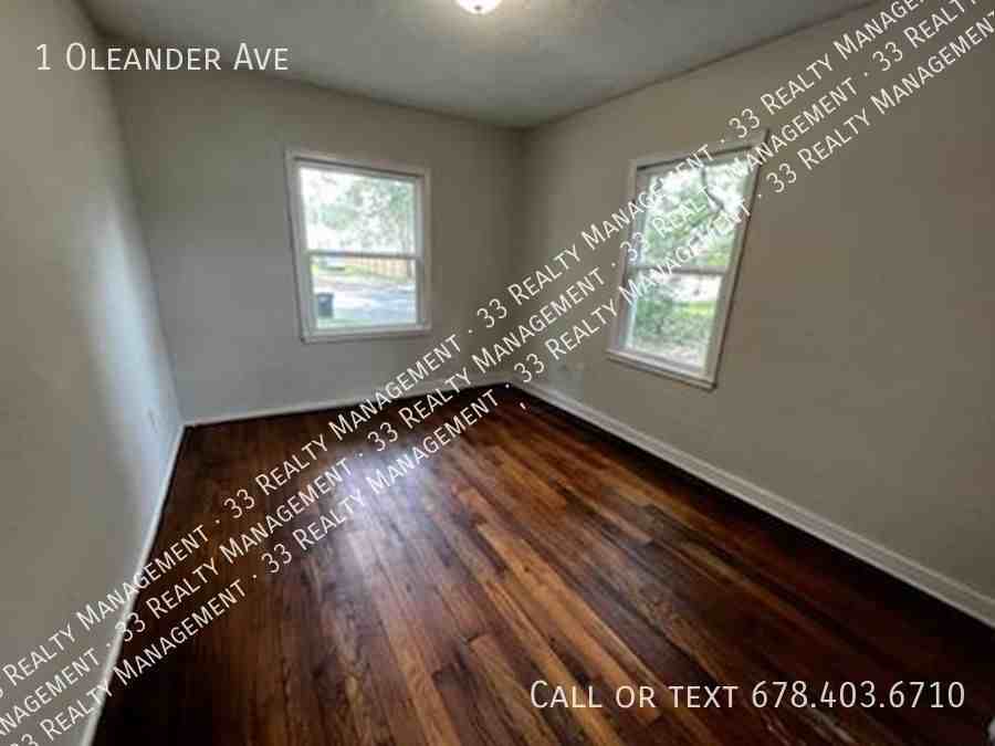 1 Oleander Ave - Photo 3 of 10