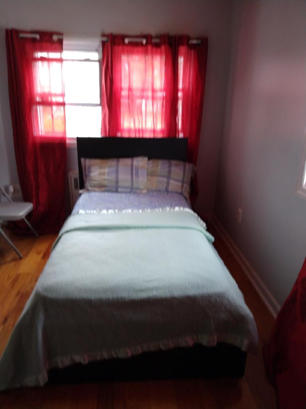 273 E Columbia St - Photo 3 of 4