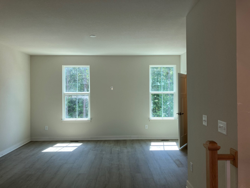 906 Barque Pl - Photo 3 of 5