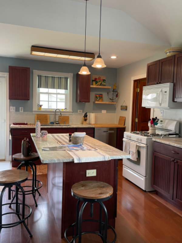 22305 Forest Ave - Photo 2 of 13