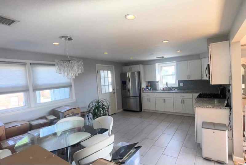 95 Maple Ave - Photo 2 of 9