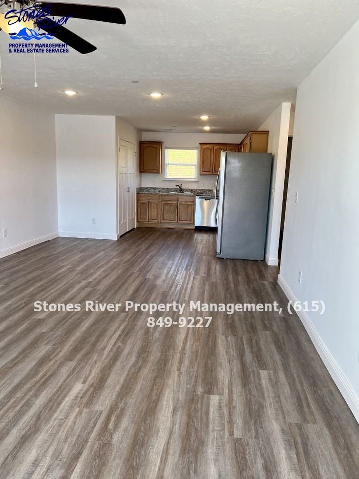 52 Hill Top Ln - Photo 2 of 12