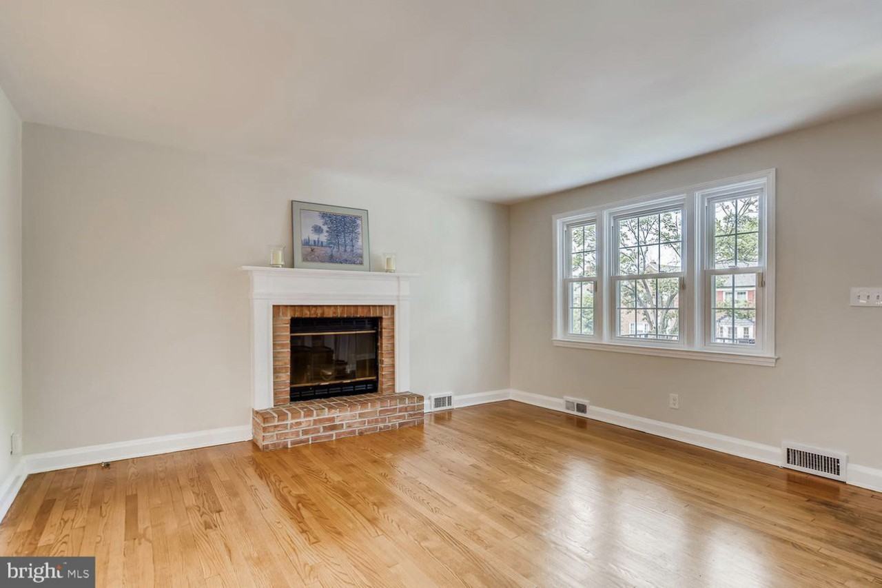 157 Regester Ave #1 - Photo 3 of 10