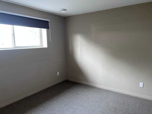 1642 101 Ave #1642 - Photo 6 of 8