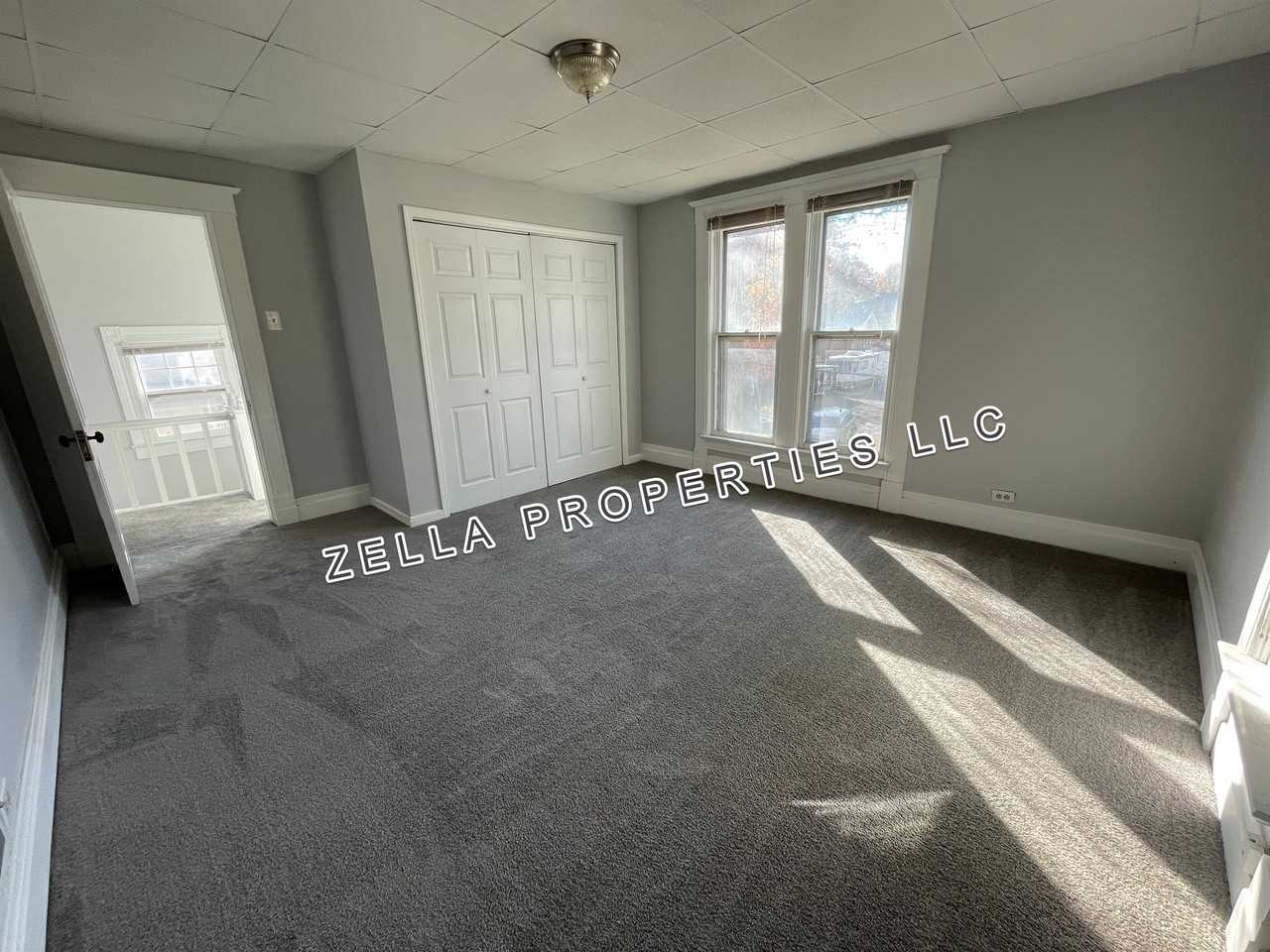 407 E Burgess St #1 - Photo 4 of 12