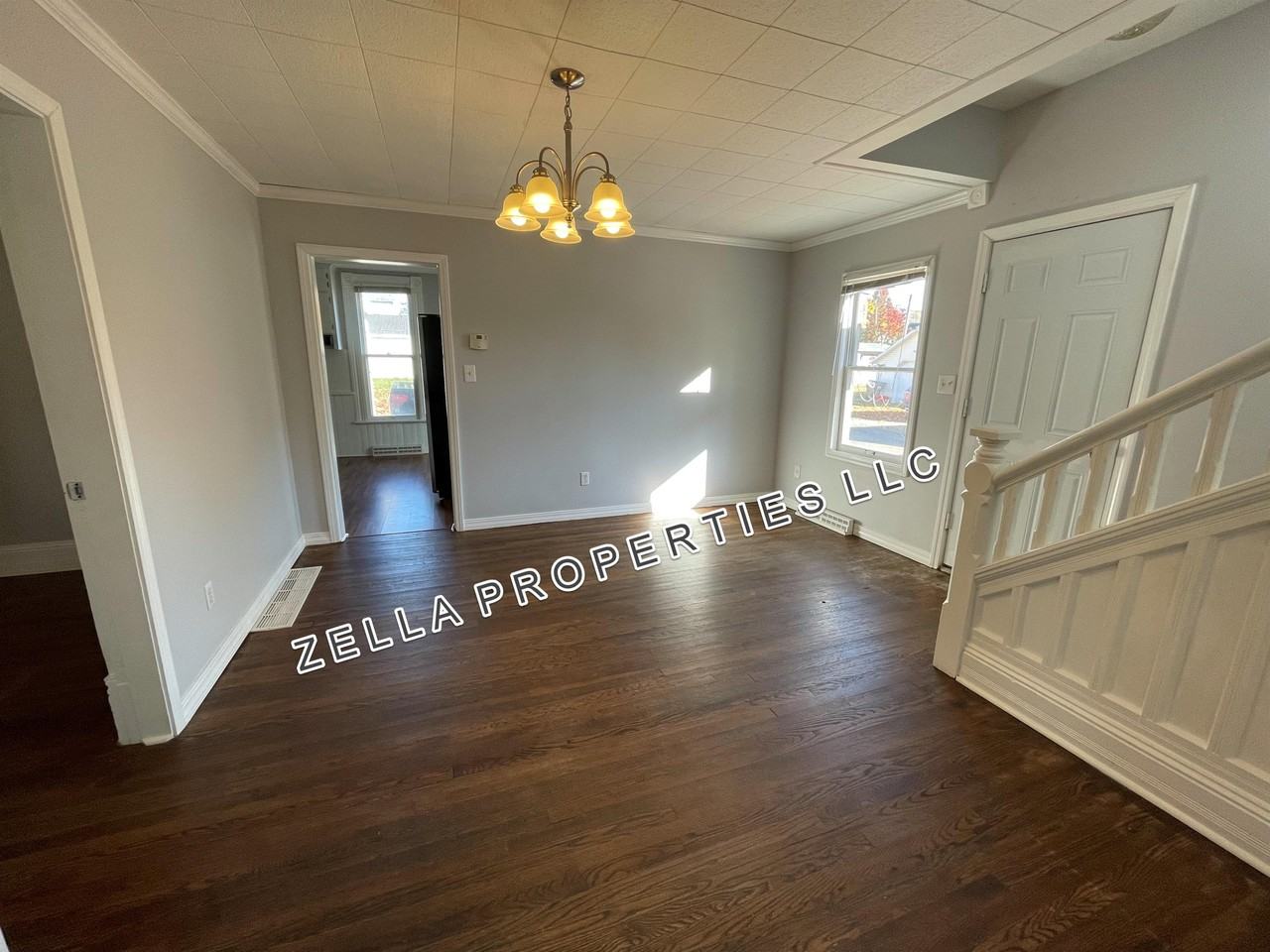 407 E Burgess St #1 - Photo 5 of 12