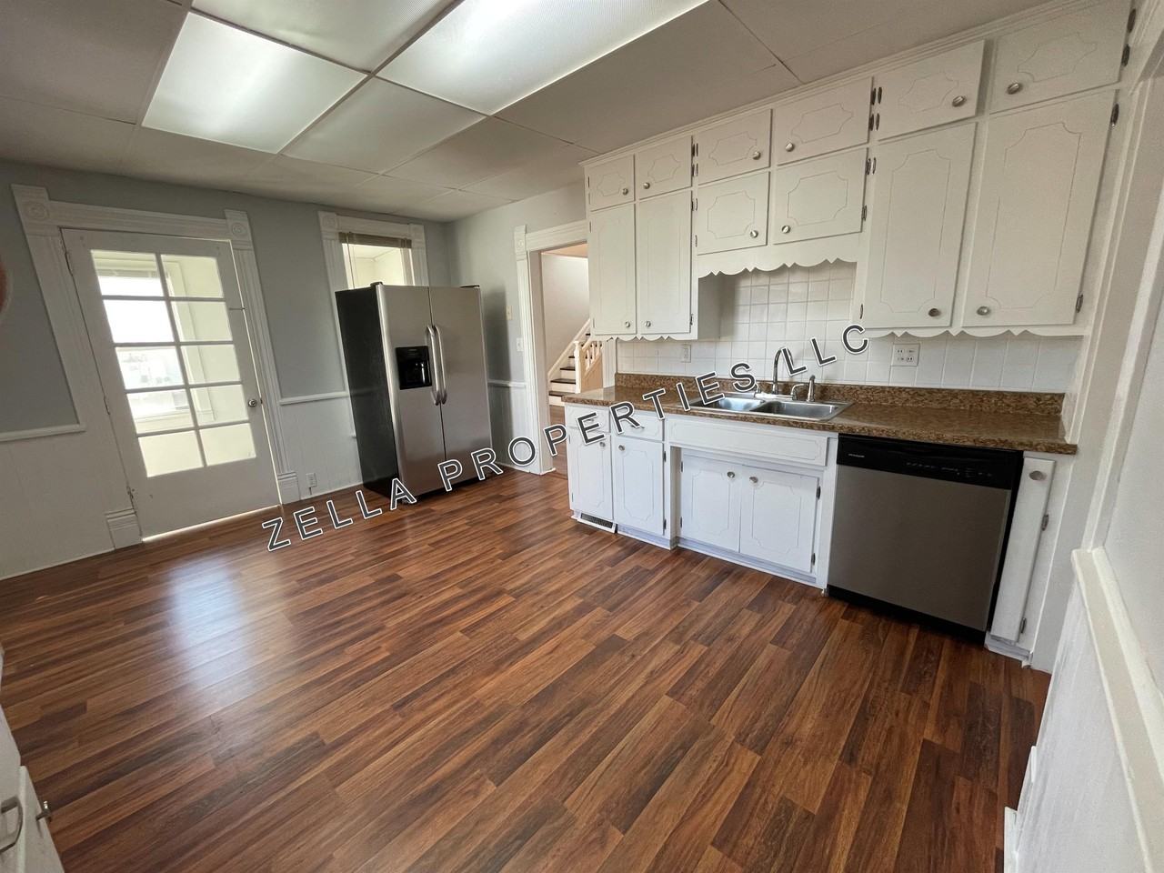 407 E Burgess St #1 - Photo 7 of 12