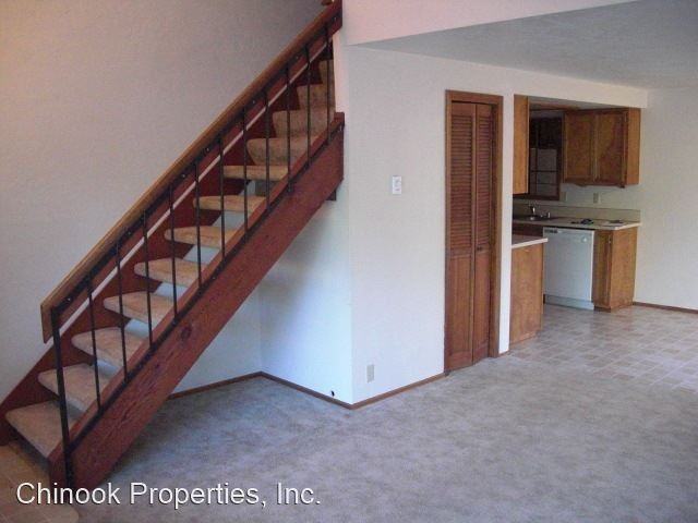 Ironwood St Duplex - Photo 3 of 15