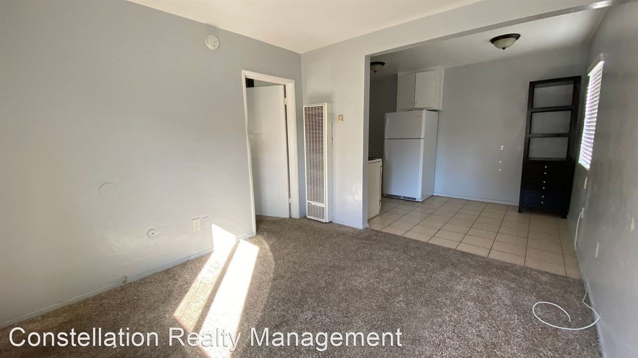 1313 - 1319 E 9th St - Photo 3 of 10